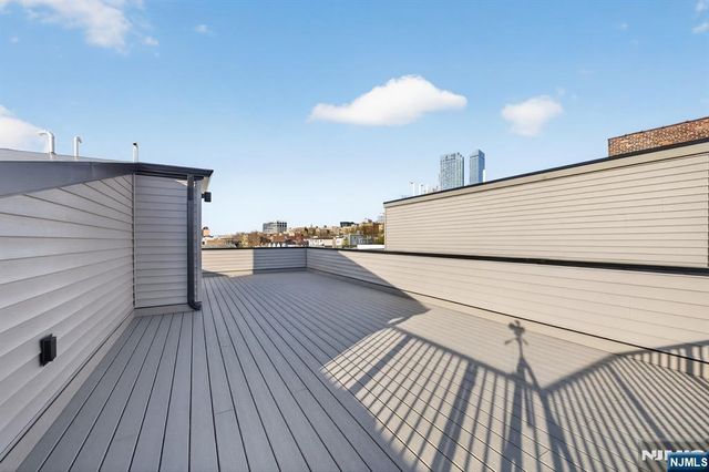 126 De Kalb Avenue 3, Jersey City, NJ 07306
