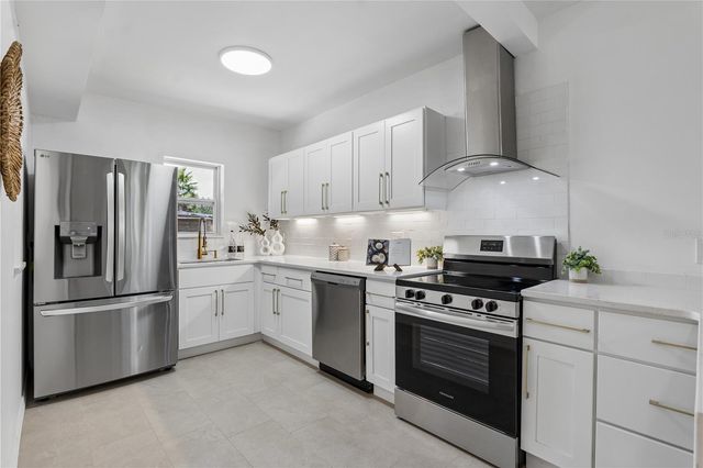 2639 BETTY STREET, Orlando, FL 32803