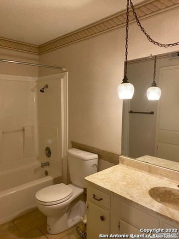 5010 ARBOR RIDGE DR, San Antonio, TX 78228