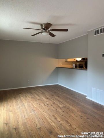 5010 ARBOR RIDGE DR, San Antonio, TX 78228