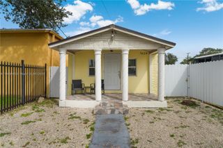 1629 NW 43rd St, Miami, FL 33142