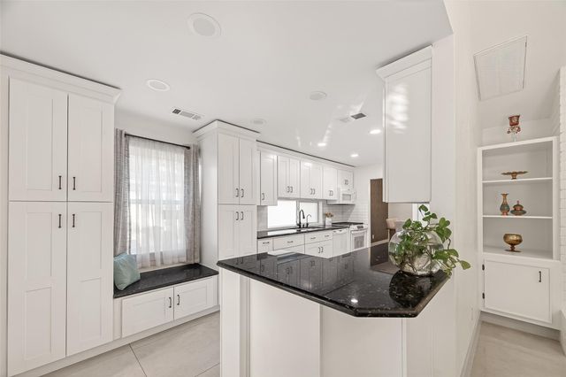 14127 Kimberley Lane, Houston, TX 77079