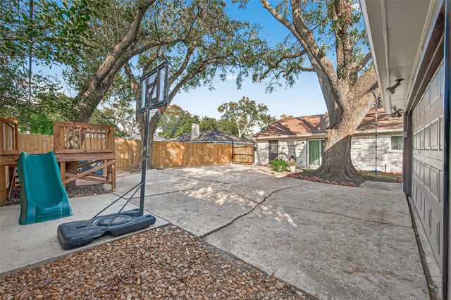 14127 Kimberley Lane, Houston, TX 77079