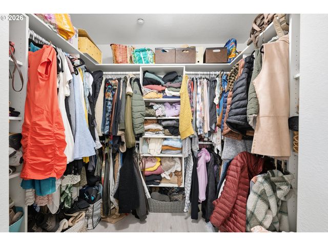 520 Se COLUMBIA RIVER Dr 132, Vancouver, WA 98661