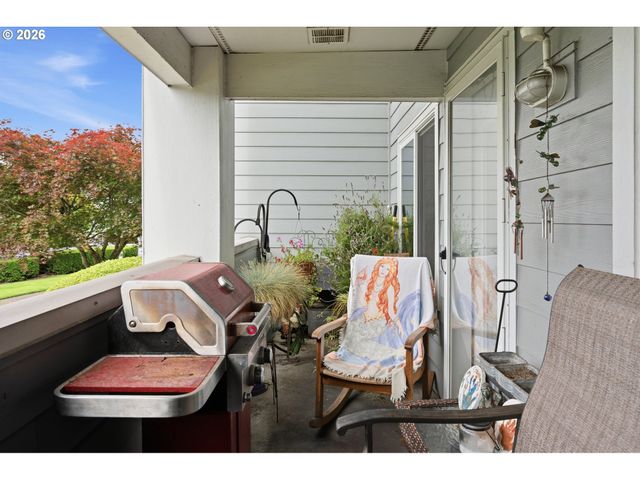 520 Se COLUMBIA RIVER Dr 132, Vancouver, WA 98661
