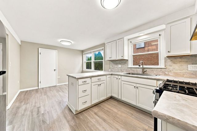 4628 N Sayre Avenue G, Harwood Heights, IL 60706