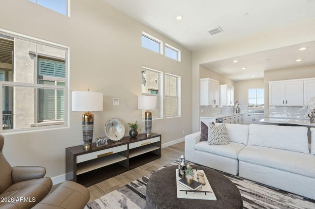36502 N La Casa Drive 11, Queen Creek, AZ 85140