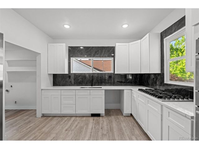 5755 W 43rd Ave, Denver, CO 80212