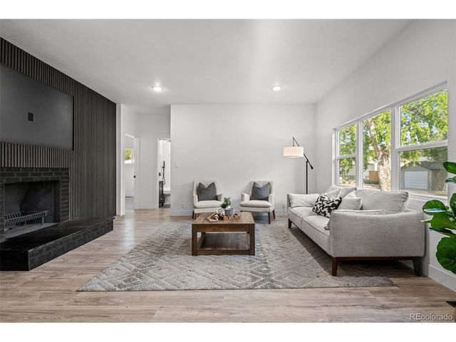 5755 W 43rd Ave, Denver, CO 80212