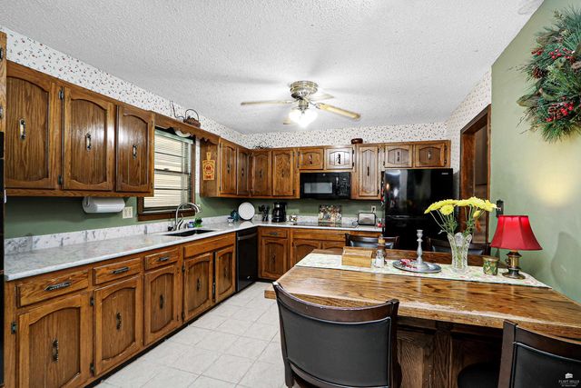 1815 Denholm Drive, Manhattan, KS 66503