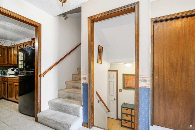 1815 Denholm Drive, Manhattan, KS 66503