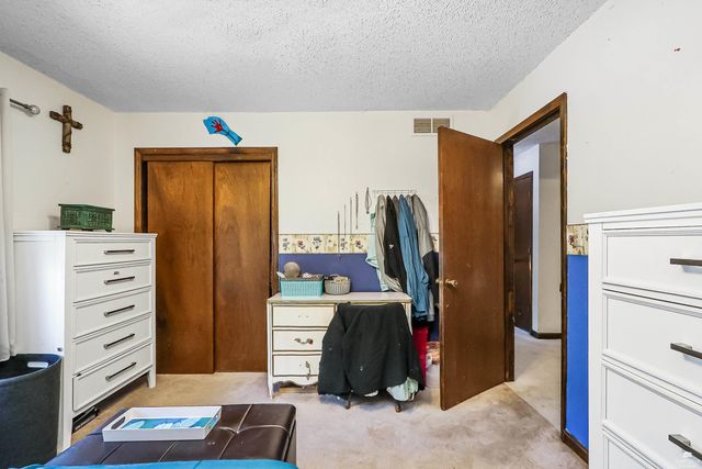 1815 Denholm Drive, Manhattan, KS 66503