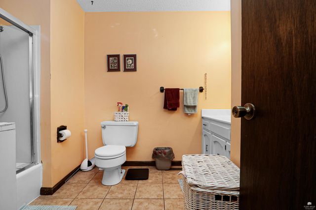 1815 Denholm Drive, Manhattan, KS 66503