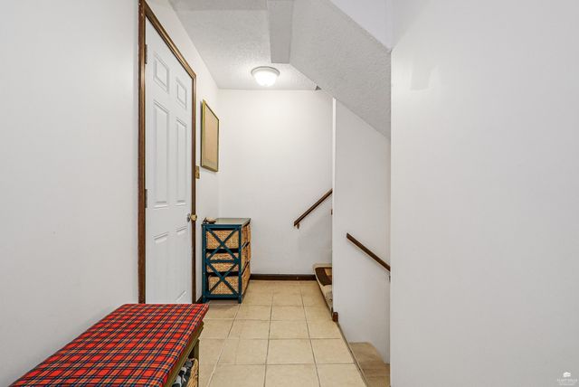 1815 Denholm Drive, Manhattan, KS 66503