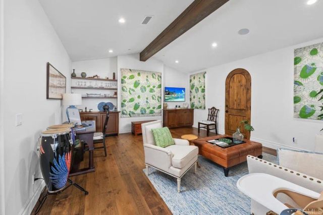 8033 E Entrada De Luz, San Diego, CA 92127