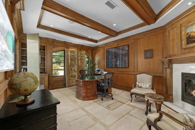 8033 E Entrada De Luz, San Diego, CA 92127