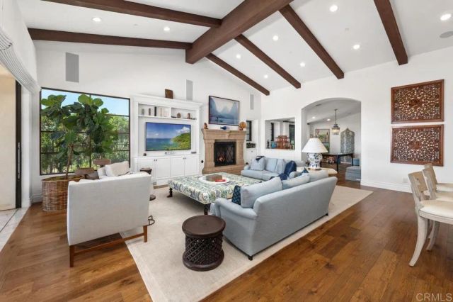 8033 E Entrada De Luz, San Diego, CA 92127