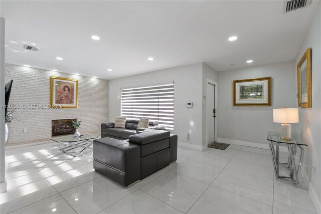 18820 NW 7th Avenue, Miami Gardens, FL 33169