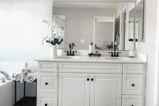 8629 Sage Shadow Drive, Lakeside, CA 92040