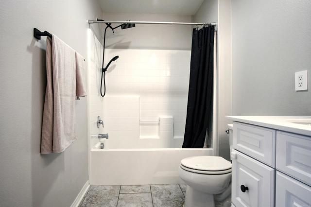 8629 Sage Shadow Drive, Lakeside, CA 92040