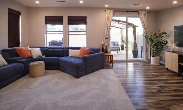 8629 Sage Shadow Drive, Lakeside, CA 92040