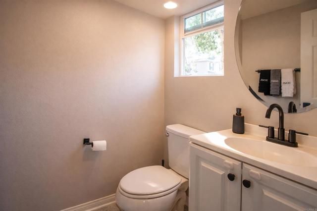 8629 Sage Shadow Drive, Lakeside, CA 92040