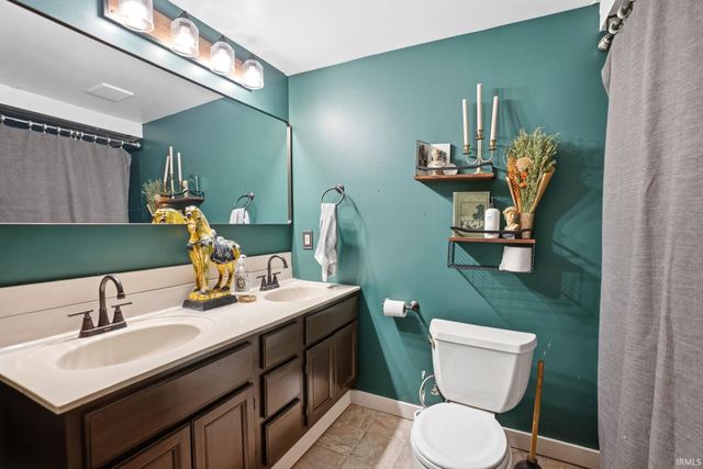 709 Mildred Avenue, Fort Wayne, IN 46808