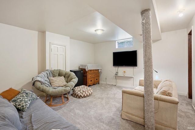 709 Mildred Avenue, Fort Wayne, IN 46808