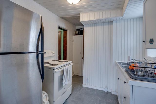 1245 E Dayton Street, Madison, WI 53703