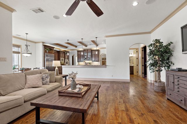 771 Hayden Road, Lantana, TX 76226