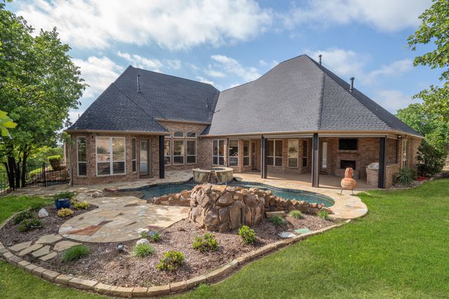 771 Hayden Road, Lantana, TX 76226