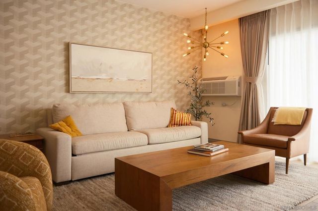 2003 Costa Del Mar Road 661, Carlsbad, CA 92009