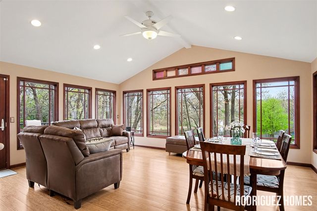 2658 Holtman Drive, Grand Rapids, MI 49525