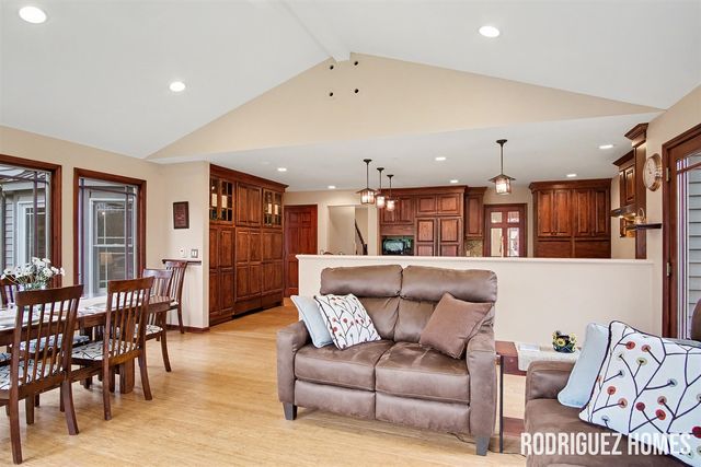 2658 Holtman Drive, Grand Rapids, MI 49525