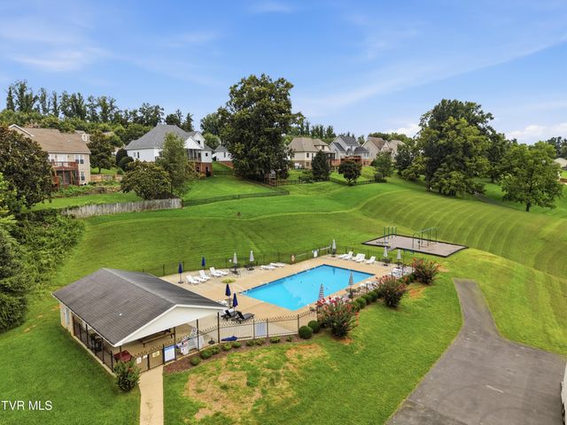 118 Laurel Canyon, Johnson City, TN 37615
