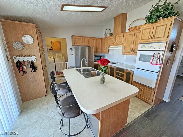 3330 Paiute Boulevard, Pahrump, NV 89061