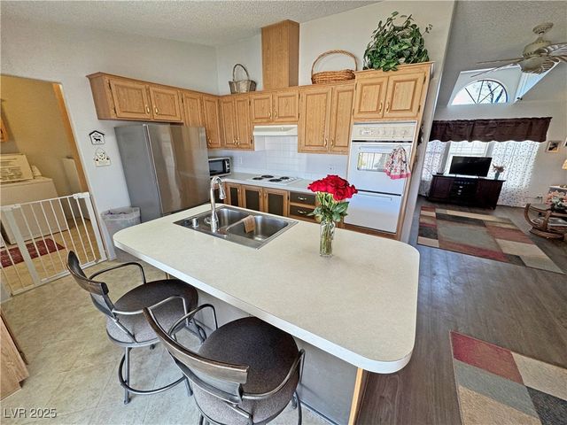 3330 Paiute Boulevard, Pahrump, NV 89061