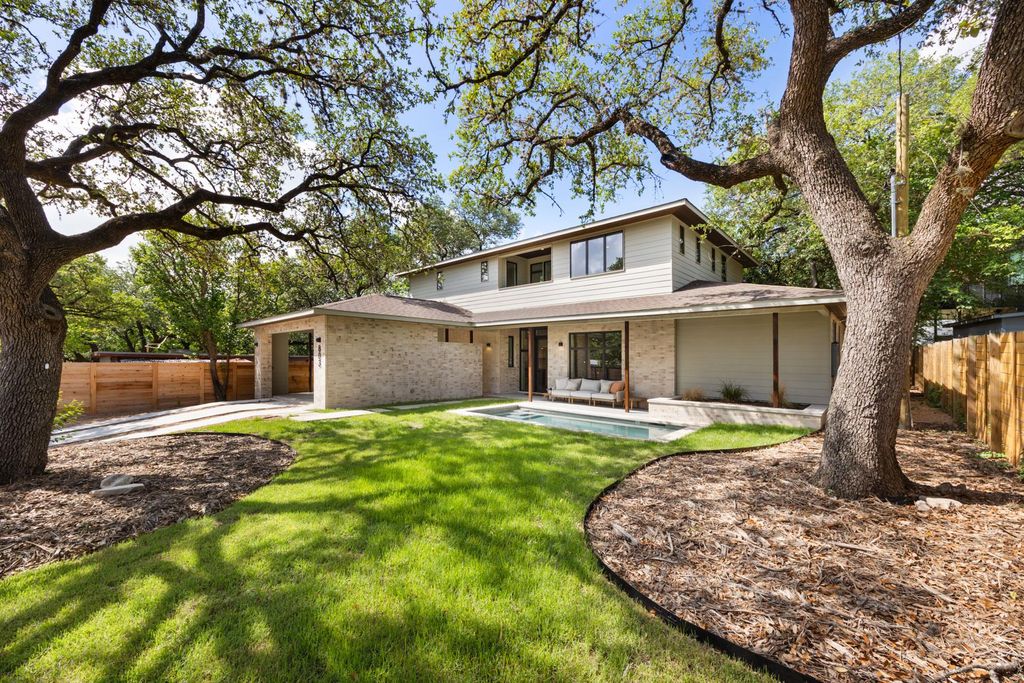 803 Herndon LN, Austin, TX 78704