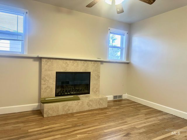 628 Alturas Dr. N., Twin Falls, ID 83301