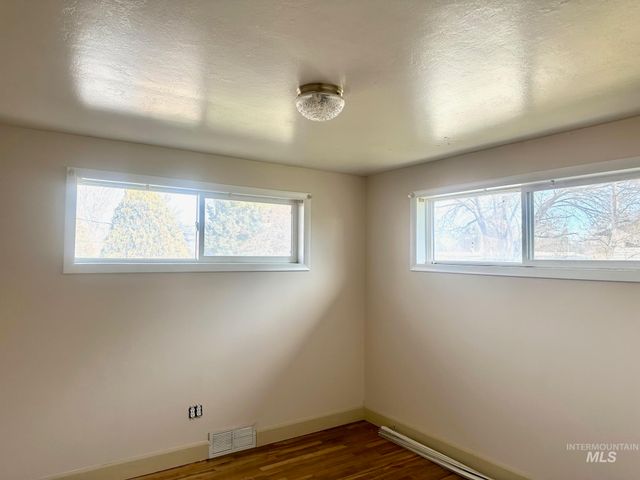 628 Alturas Dr. N., Twin Falls, ID 83301