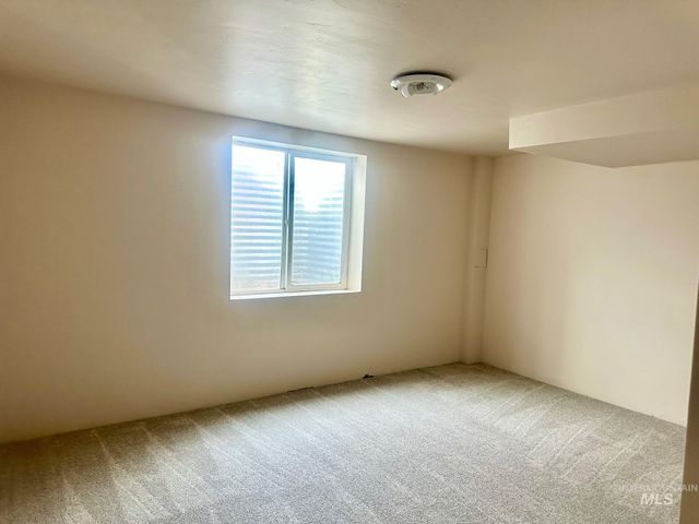 628 Alturas Dr. N., Twin Falls, ID 83301