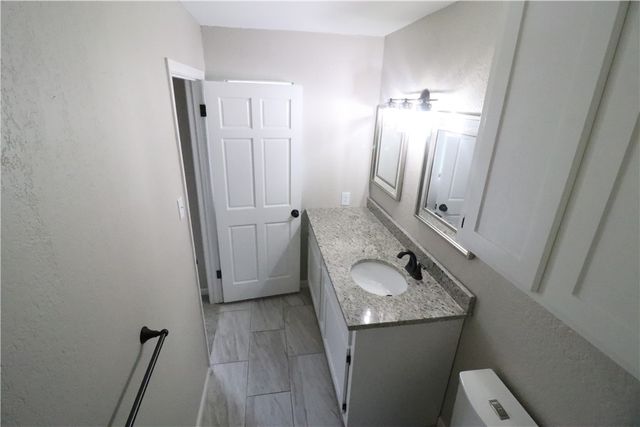 5813 Crest Willow Dr, Corpus Christi, TX 78415