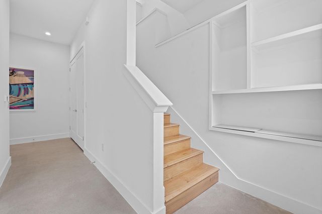 2412 E 8TH ST 1, Austin, TX 78702