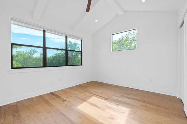 2412 E 8TH ST 1, Austin, TX 78702