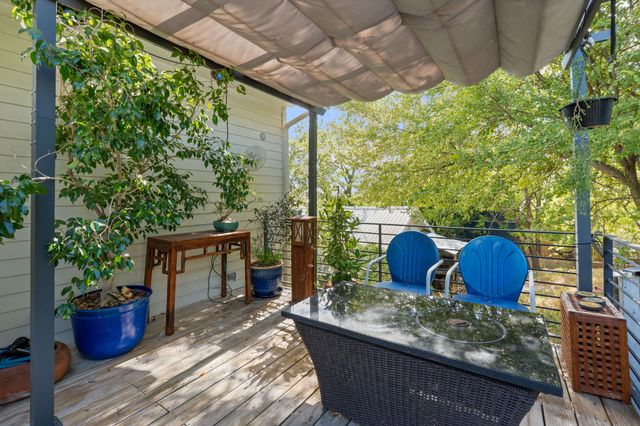 2412 E 8TH ST 1, Austin, TX 78702