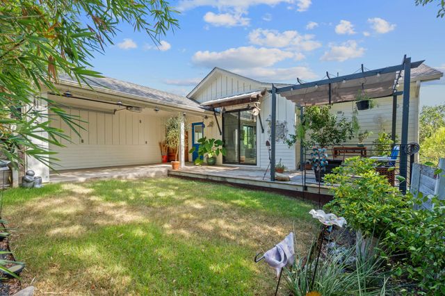 2412 E 8TH ST 1, Austin, TX 78702