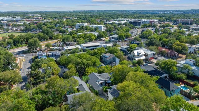 2412 E 8TH ST 1, Austin, TX 78702