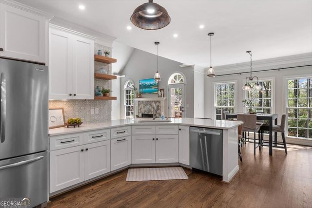 5381 Whitaker Trail NW, Acworth, GA 30101