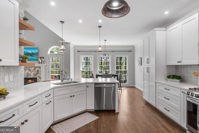 5381 Whitaker Trail NW, Acworth, GA 30101