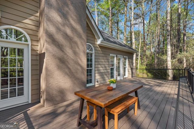 5381 Whitaker Trail NW, Acworth, GA 30101